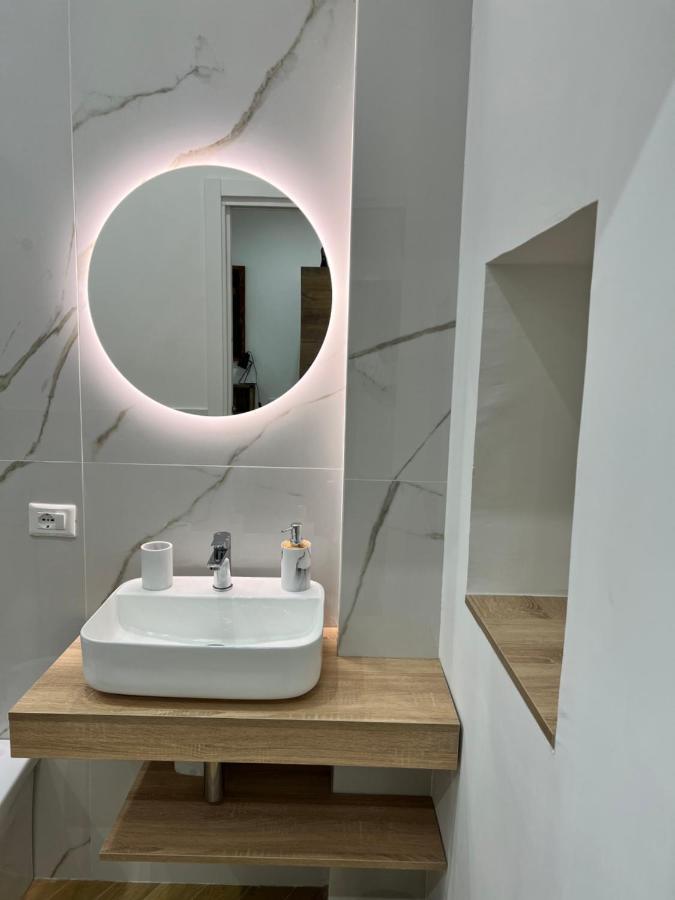 Gennarino Apartments - Panorama Suite With Balcony And Urban Loft Napoli Eksteriør bilde