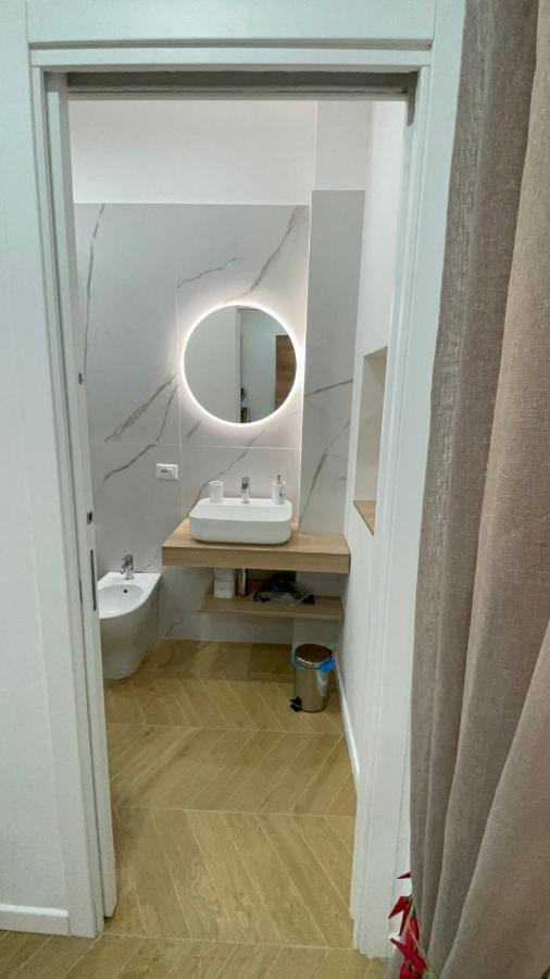 Gennarino Apartments - Panorama Suite With Balcony And Urban Loft Napoli Eksteriør bilde