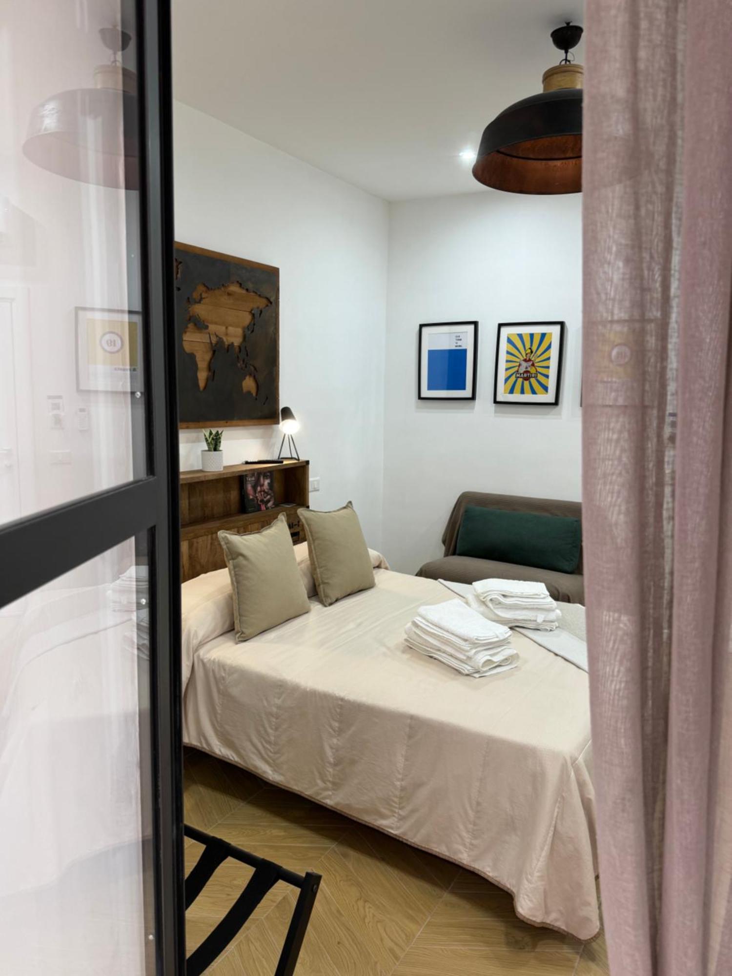 Gennarino Apartments - Panorama Suite With Balcony And Urban Loft Napoli Eksteriør bilde
